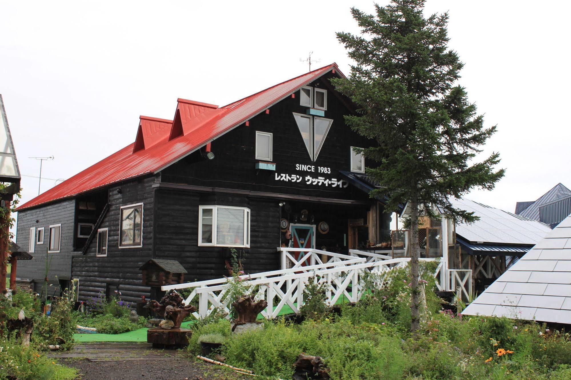 Woody Life Villa Kamifurano Luaran gambar