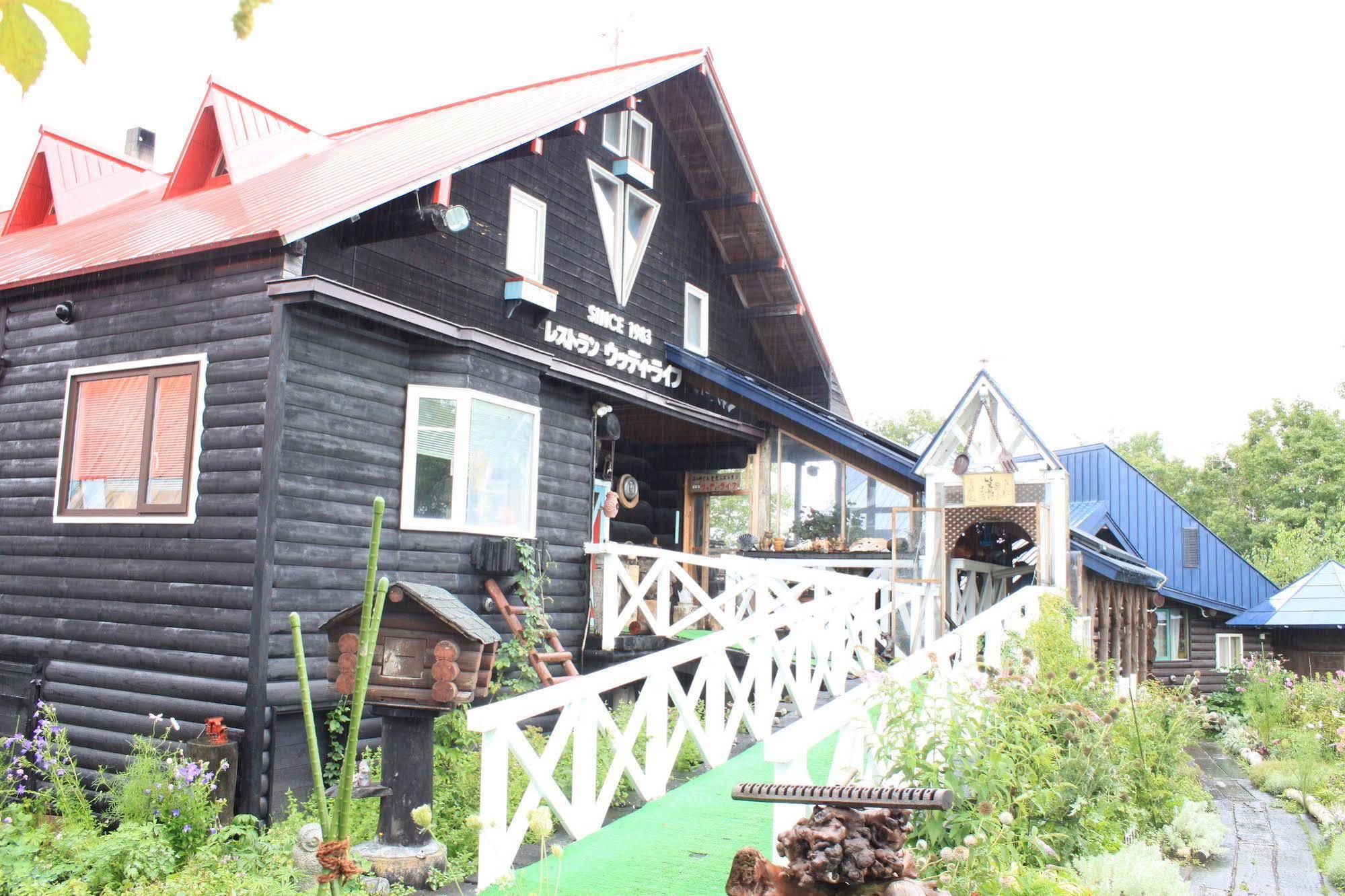 Woody Life Villa Kamifurano Luaran gambar